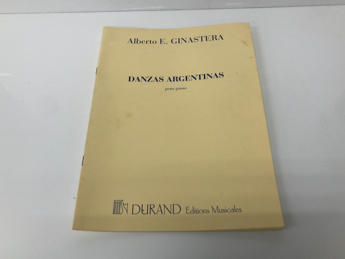★ 【楽譜 『 DANZAS ARGENTINAS pour piano 』 Alberto E. GINASTERA 1916-1983 2011年】142-02502拍卖