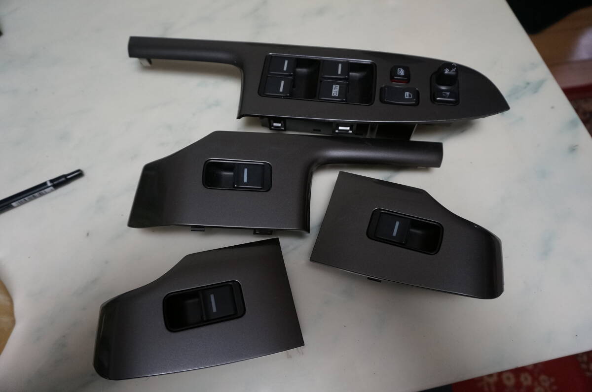 p025 ホンダ アコード パワーウィンドウスイッチ パワーウィンドウ 左右一式 CL7 CL8 CL9 CM1 CM2 CM3拍卖