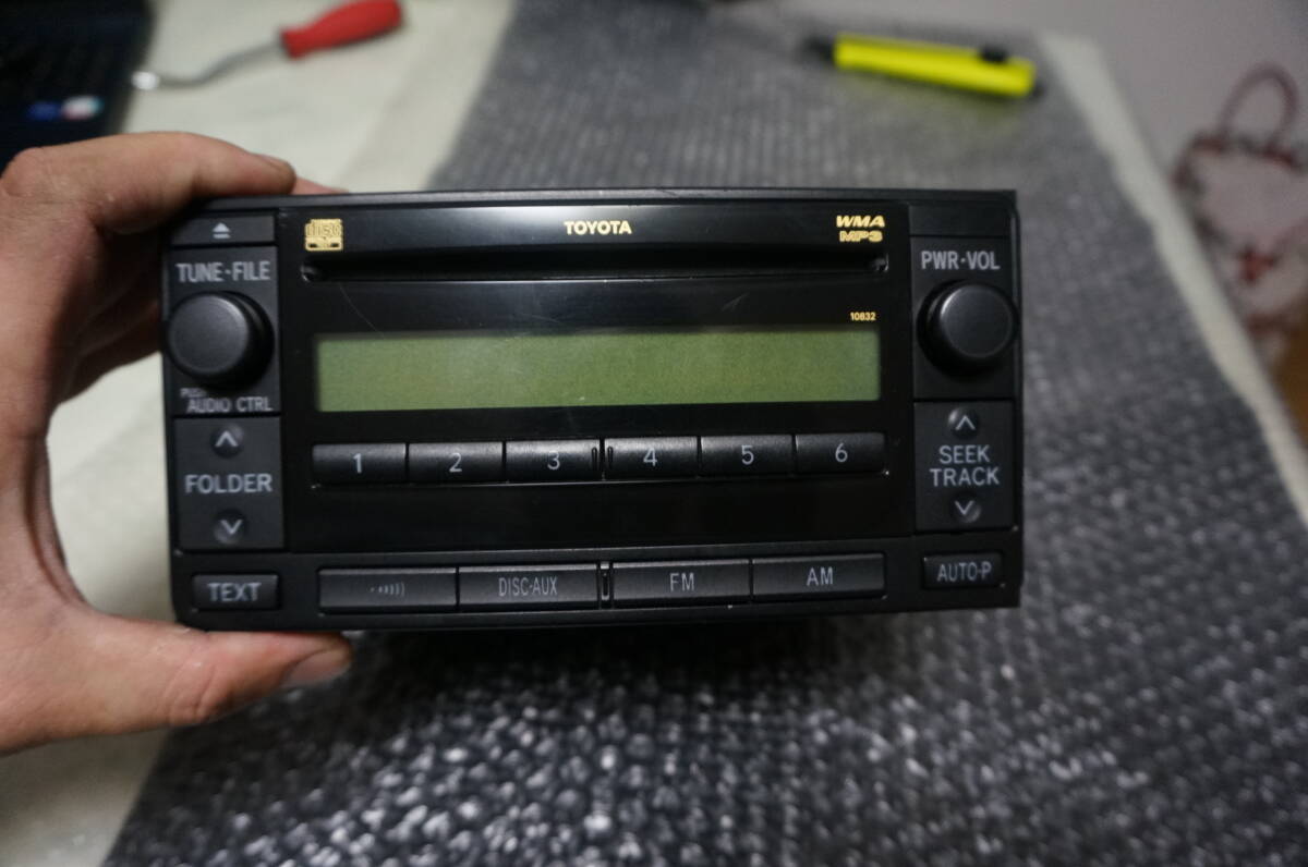 P114 ジャンク トヨタ 純正 CD FM AM MP3 WMA 2DIN オーディオ 86120-26170拍卖