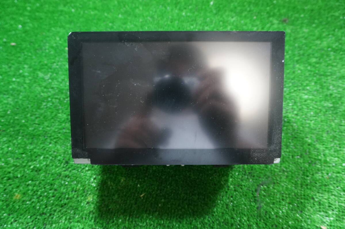 P436 フェアレディZ 純正 ナビ モニター オーディオ TVチューナー DVD ナビゲーション ユニット 日産 28090-EQ000拍卖