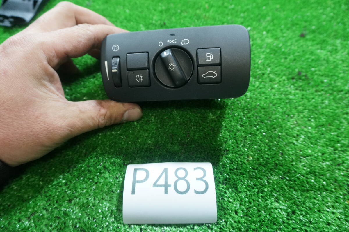 P483 ボルボXC60(DB4204TXC)ライトスイッチ 中古 04 0663 32 11 09 16 a拍卖