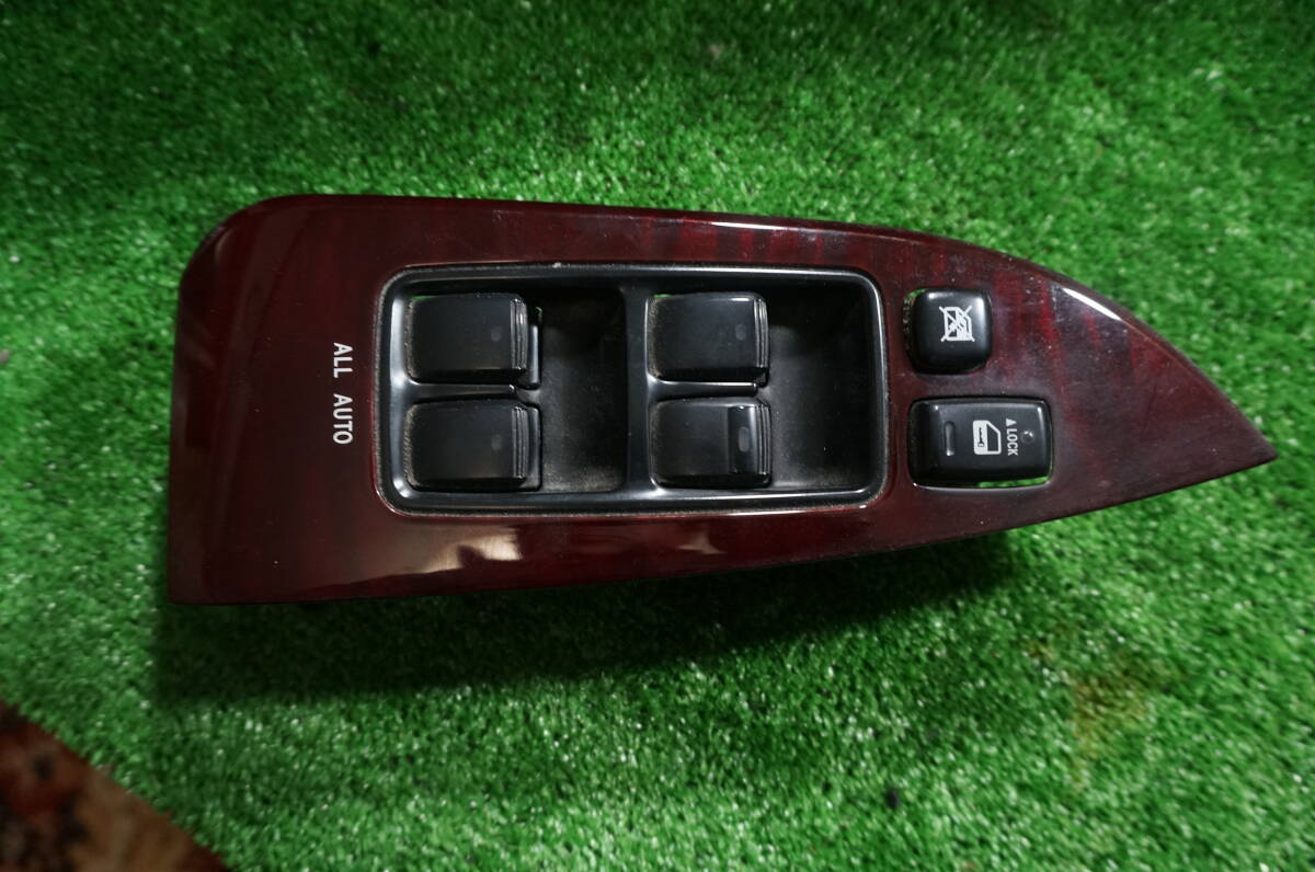 W286 トヨタ マークX GRX125 パワーウィンドウスイッチ 中古 84040-22111 拍卖