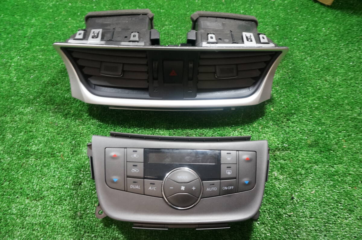 W405 W198 日産 シルフィ TB17 G 純正 センターエアコンルーバー ブルーバードシルフィ 純正 エアコンスイッチパネル 27500 3SB0A拍卖