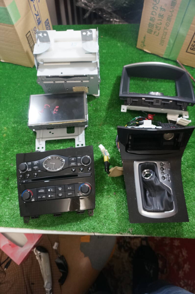 W149 16-17年 J50 スカイライン クロスオーバー 370GT 純正 ナビ オーディオ モニター 25915 1BV3A 28091 CS70B拍卖