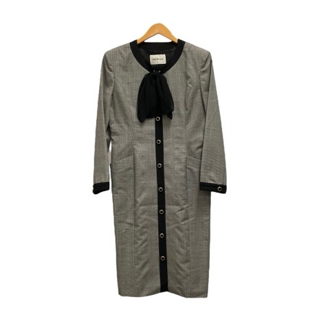 アトリエサブ ATELIER SAB ワンピース ひざ丈 長袖 クルーネック 総柄 リボン 01-30-1872 黒 ブラック 白 ホワイト レディース拍卖