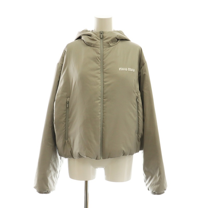 ミュウミュウ miumiu 24AW テクニカルポンジー ジャケット フード付き ダウン ロゴ XS ライトグレー ML1156 /AQ ■OS ■SH レディース拍卖