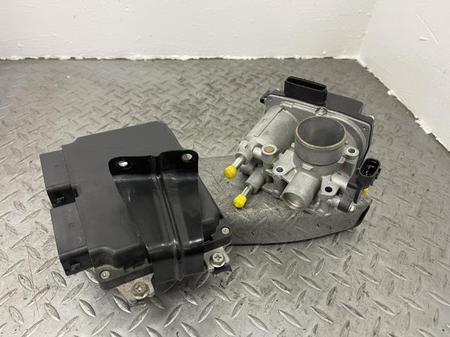 ルークス ML21S スロットルボディ 16118-4A01H エンジンコンピューターセットテストOK拍卖