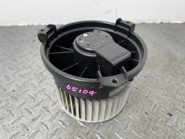 アルファード AYH30W ブロア ファン モーター 87103-58070拍卖