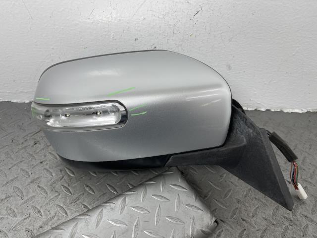 ビアンテ CCEFW 右 ドア ミラー C374-69-12ZA 22V拍卖