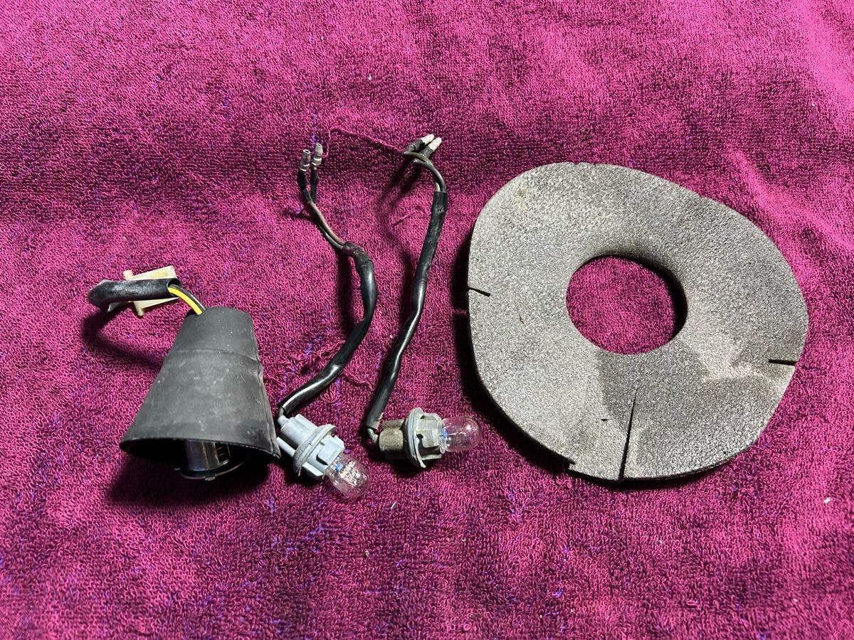 4045■ ヤマハ ビーノ 5AU SA10J ヘッドライト ソケット ウインカー 電球拍卖