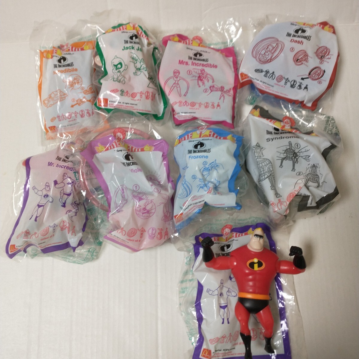 未開封■ マクドナルド ハッピーセット Mr.インクレディブル フィギュア全8種セット ディズニーピクサー PIXAR拍卖