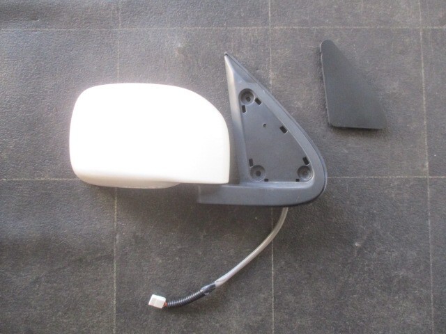 3981 TA-S231G アトレー7 右 ドアミラー サイドミラー 5P 【056】 電動格納 8275 平成14年2月 【動作テスト済】拍卖
