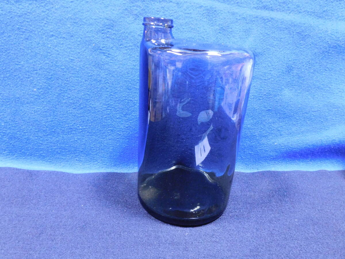 昭和 レトロなカットガラス瓶(11)【期間限定即落】拍卖