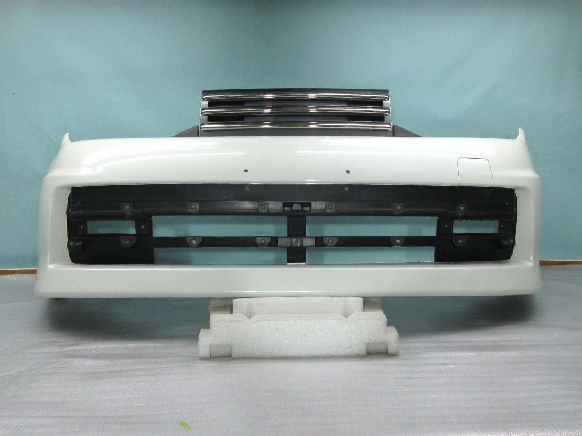 ◆ Z12 キューブ ライダー CUBE RIDER 純正 フロントバンパー グリル付き 62012-1AXXX ブリリアントホワイトパール拍卖