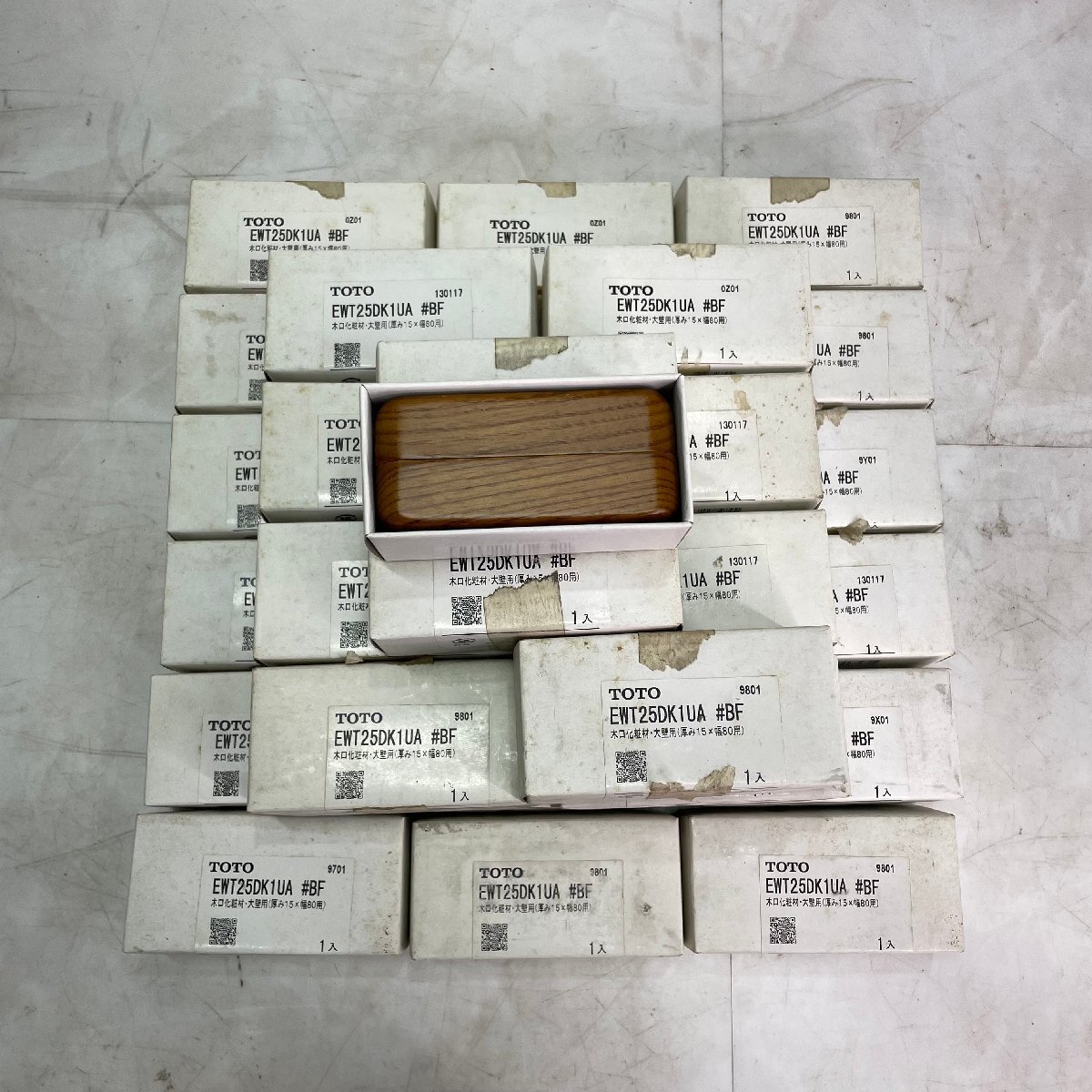 ♭M♭ 新品 TOTO 木口化粧材・大壁用 29点セット まとめ EWT25DK2UA #BF ♭J-250205拍卖