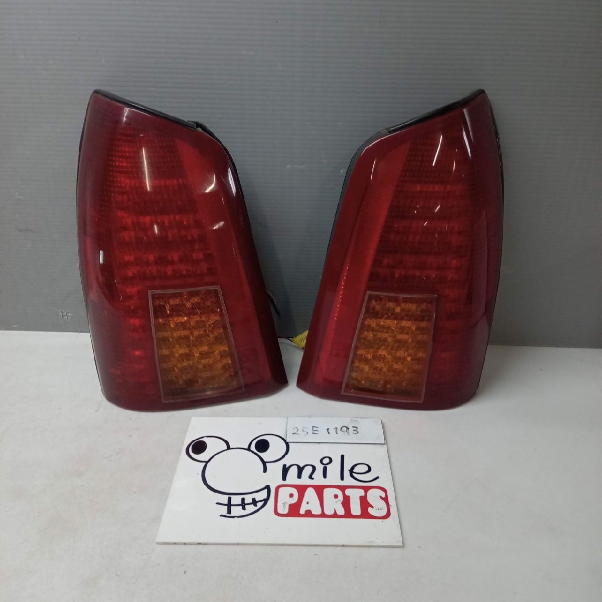 64K ドゥビル 純正 左右テールランプ 1C1-6-3/25E1193*同梱不可拍卖