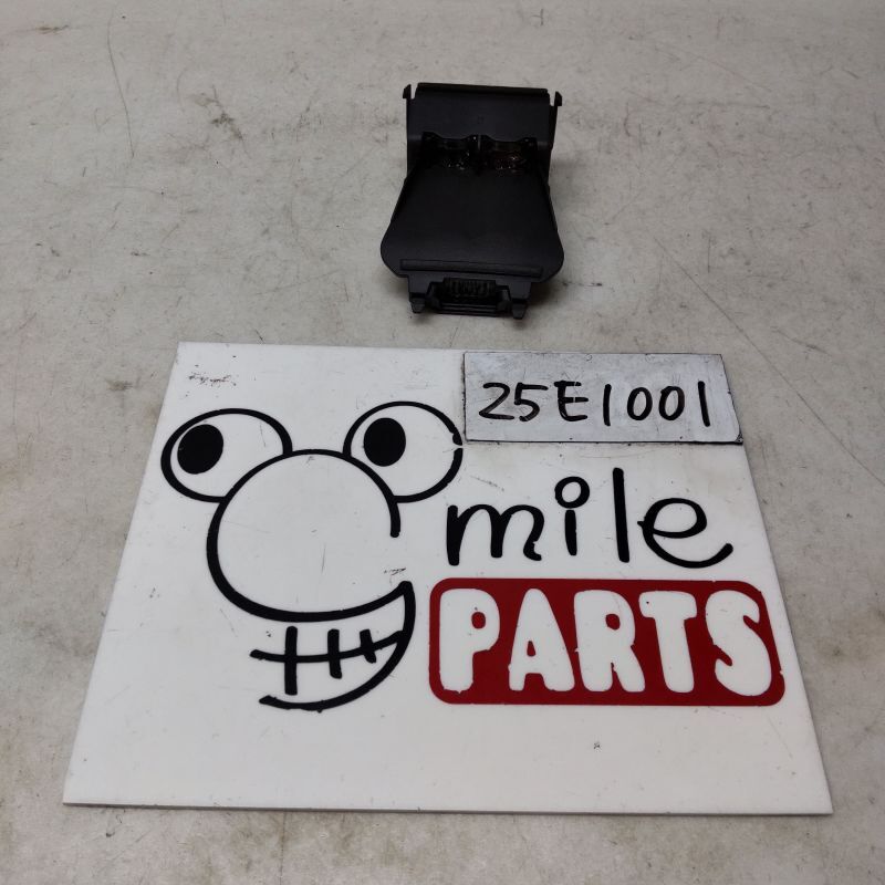 MH34S ワゴンR 純正 室内カメラ 1B6-8-5/25E1001*同梱不可拍卖