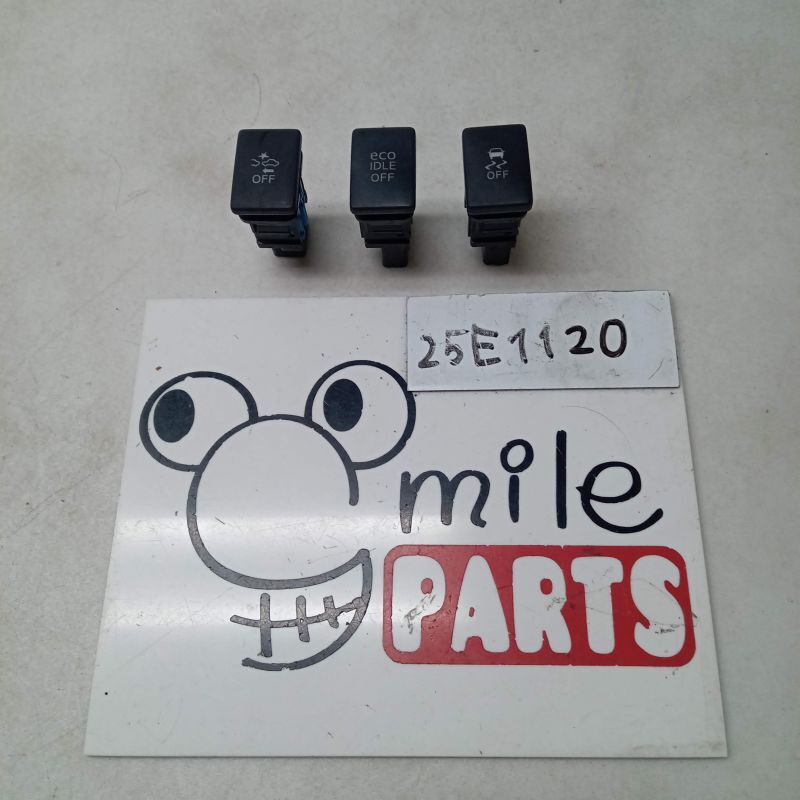 LA100S/LA110S ムーヴ 純正 右側スイッチ 2Z7-20-2/25E1120*同梱不可拍卖