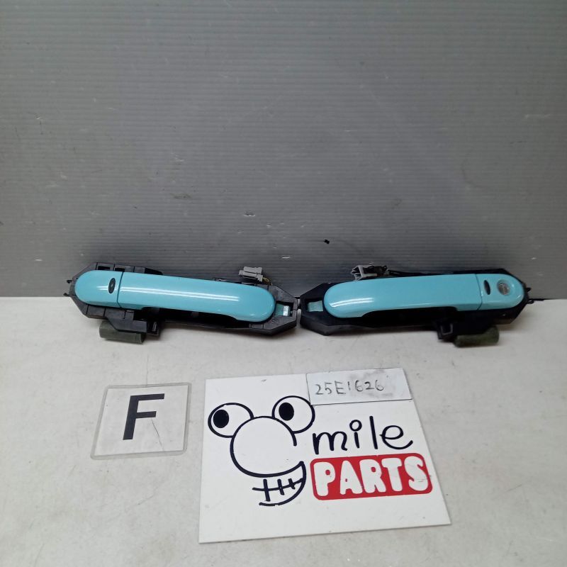 BNK12/AK12 マーチ 純正 左右フロントアウターハンドル 2Z3-12-4/25E1626*同梱不可拍卖