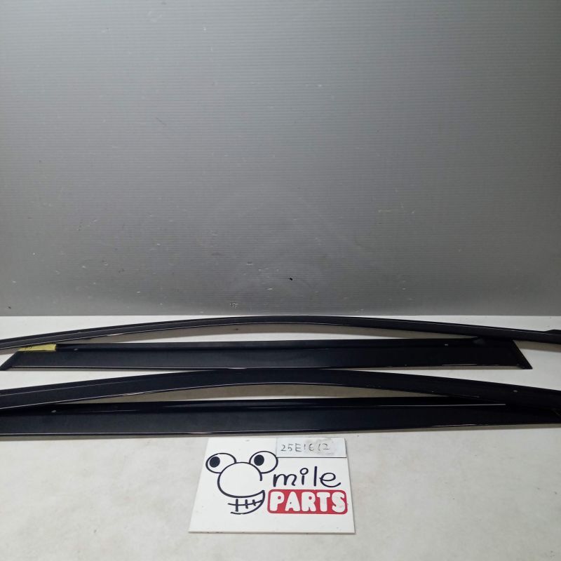 RB3/RB4 オデッセイ 純正 ドアバイザー(金具付) 1C3-6-7/25E1612*同梱不可拍卖