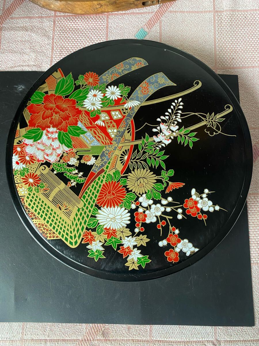 重箱 花図 金銀彩 朱塗 漆器 懐石道具拍卖