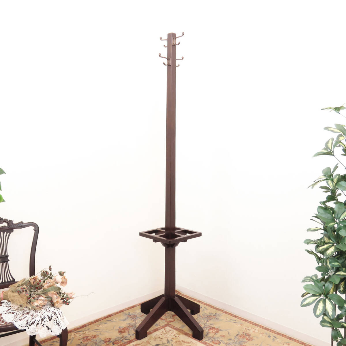背の高い木製のホールスタンド/コートハンガー/帽子掛け/店舗什器/レストラン/ディスプレイ/インテリア/イギリスのアンティーク家具/A-2259拍卖