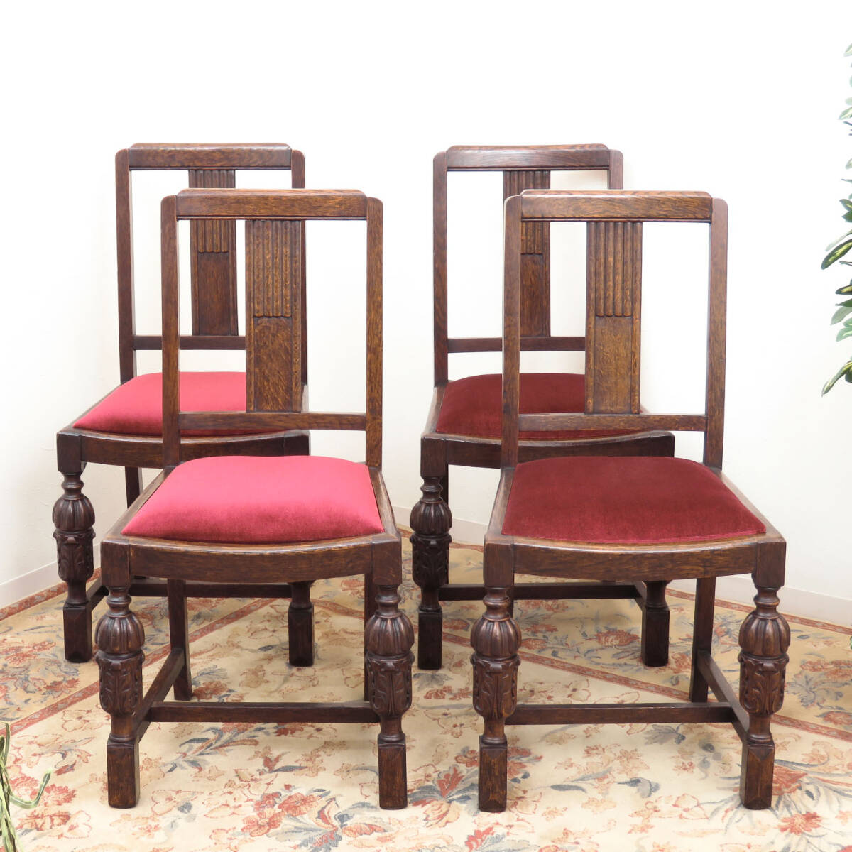 ブルボーズレッグのダイニングチェア4脚セット/木製椅子/イス/店舗什器/ディスプレイ/インテリア/イギリス(英国)アンティーク家具/A-1660拍卖