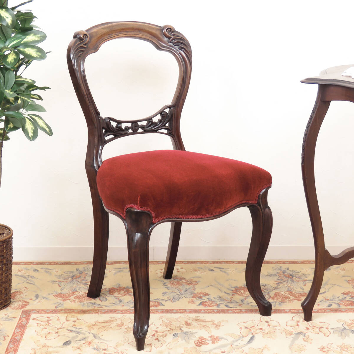 《セール品》バルーンバックチェア/ホールチェア/木製椅子/イス/店舗什器/ディスプレイ/インテリア/イギリス(英国)アンティーク家具/A-4365拍卖