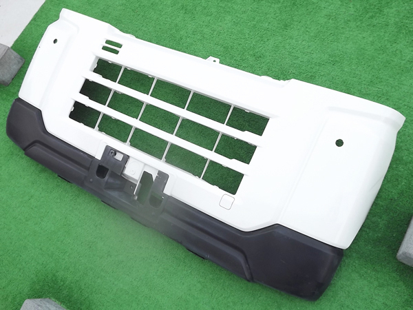 ☆ロア付,送料安,ホワイトソリッド★ハイゼットカーゴS700Vフロントバンパー★ハイゼットS710VカーゴS700WバンS700Mピクシス白サンバーRe:P拍卖