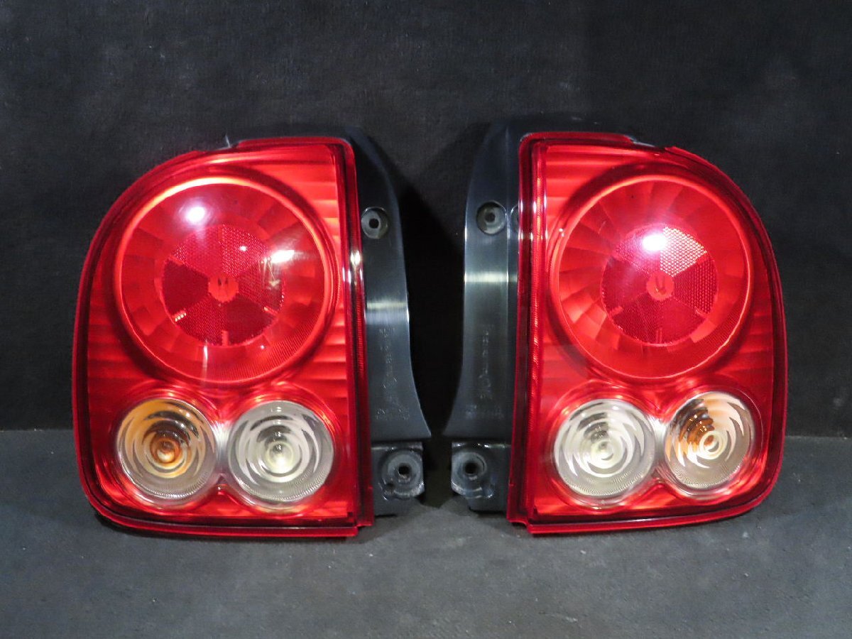 【即決! 即日発送可】ラパン DBA-HE22S 純正 ★美品 テール ランプ ライト 左右 (TOKAIDENSO 35603-85K0) 中古 12744拍卖