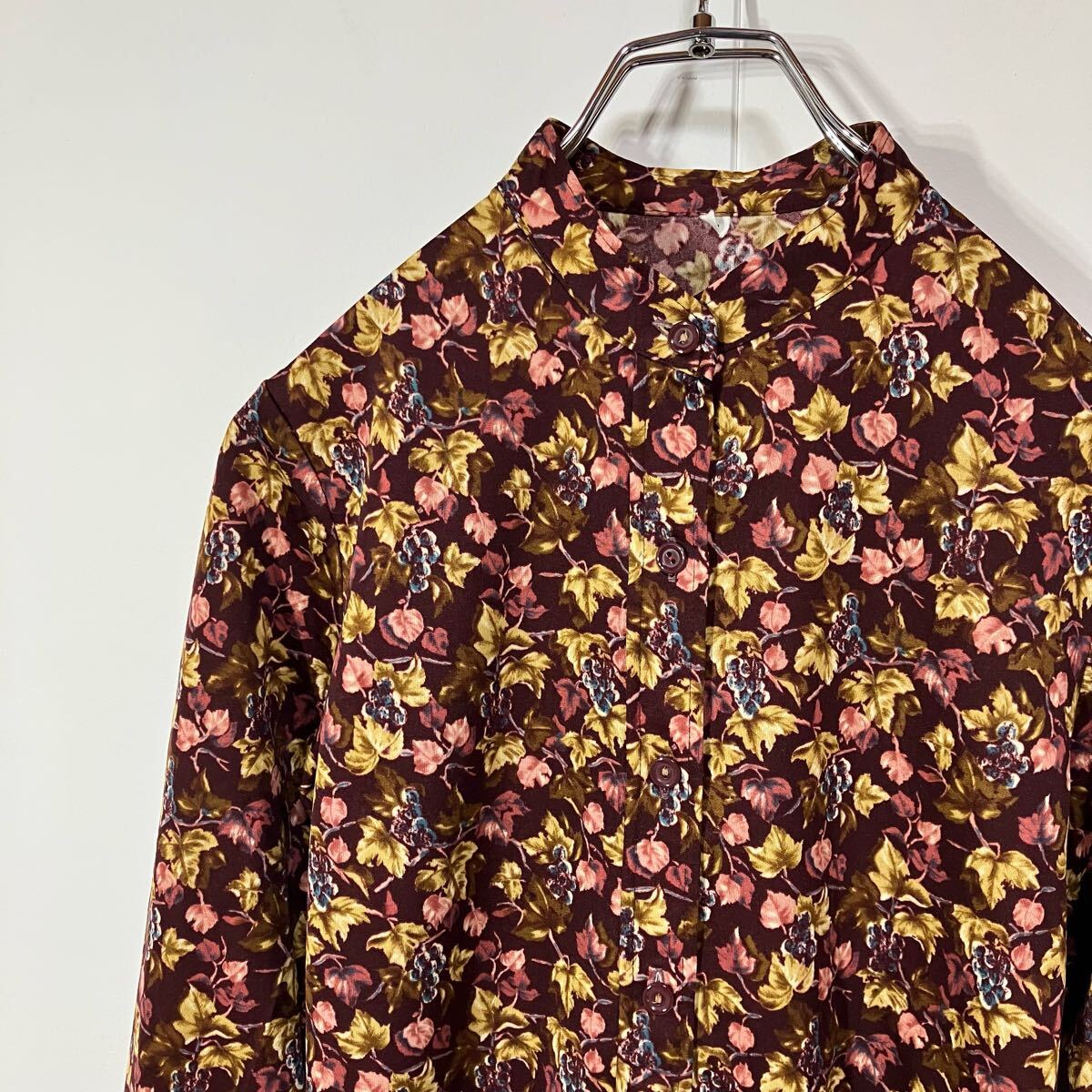 古着 ヴィンテージ ボタニカル レトロ バンドカラー スクエアカット ポリ ニット 長袖 シャツ ワイン ピンク ブラウン イエロー 9拍卖