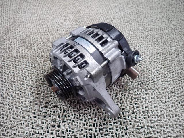 タント 5BA-LA660S オルタネーター S28 27060-B2310拍卖