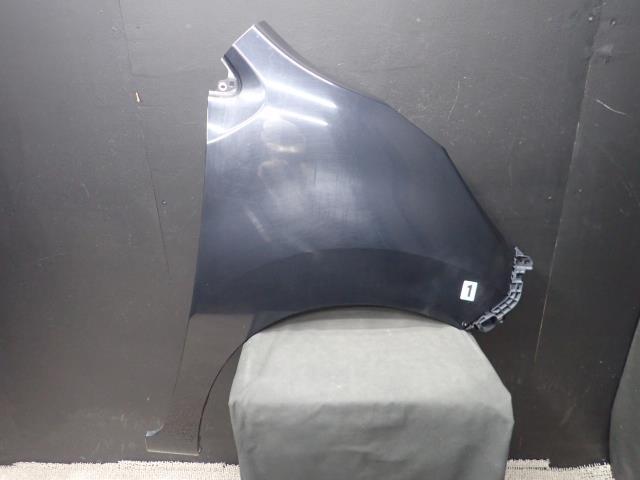 フレア DBA-MJ34S 右フロントフェンダー ZJ3 1A15-52-111拍卖