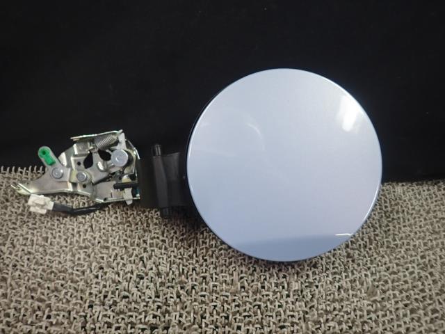 ウェイク DBA-LA710S フューエルリッド B69 77351-B2290拍卖