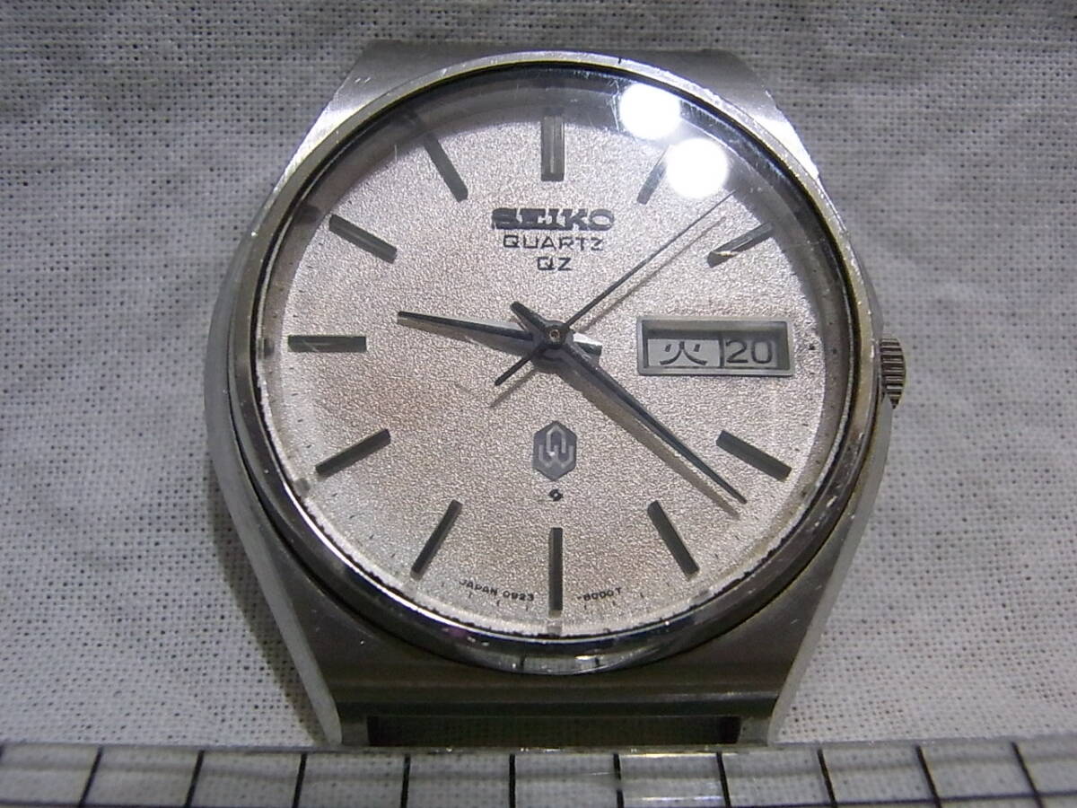 現状品 SEIKO QUARTZ QZ 0923-8060-G セイコー アナログ クォーツ 腕時計 (本体のみ)【中古ジャンク品】 拍卖