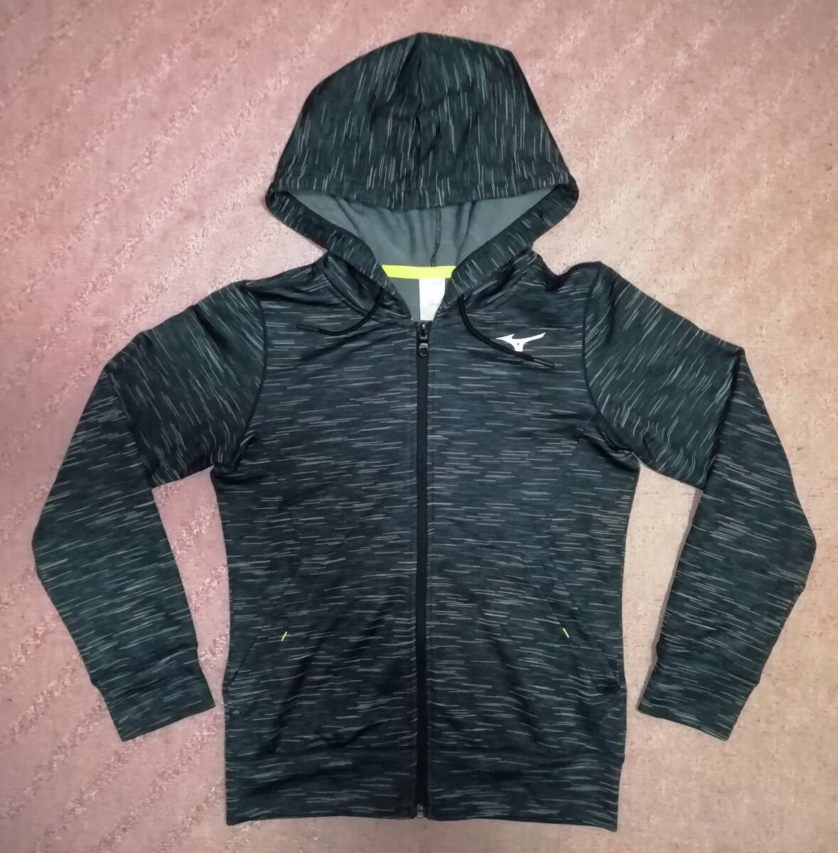 ◎即決★ミズノ mizuno フード付きフルジップスポーツウエアー 柄入り黒系 レディースS拍卖