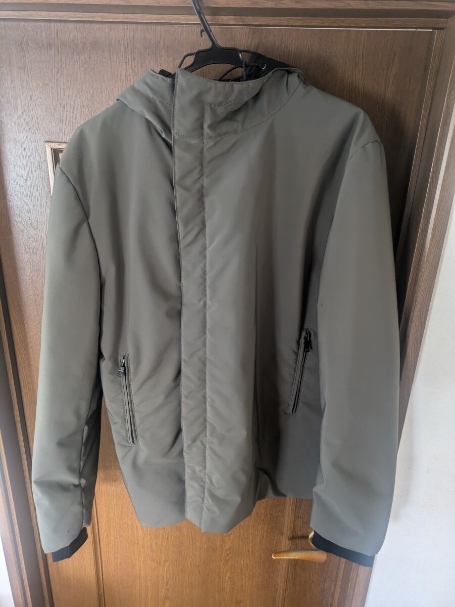 PRADAプラダスポーツ 中綿入 ジャンパー 定価30万位 カーキー色 Made in ITALY 美品拍卖