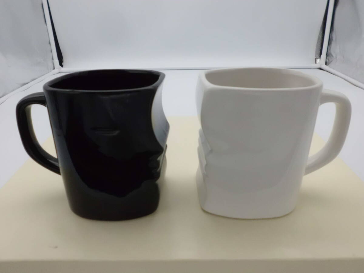43355■■ 新品!美濃(中窯)ペアマグカップ(日本製)(色違い)拍卖