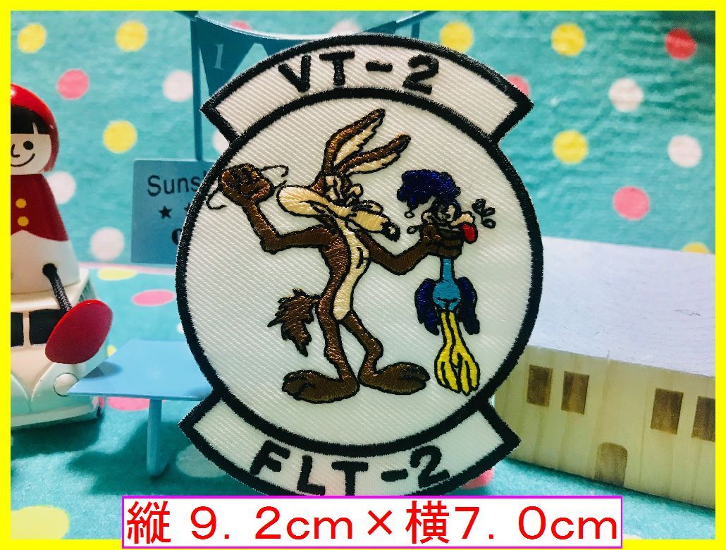 アイロン 接着 刺繍 ワッペン!コヨーテ ロードランナー 捕獲!車 バイク つなぎ おしゃれ ワンポイント アメリカ雑貨 アメ雑拍卖