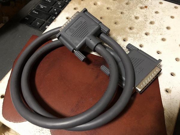 動作確認済 iomega DSub25ピン - DSub25ピン 古いMac向け SCSIケーブル 約80cm (CA250259)拍卖