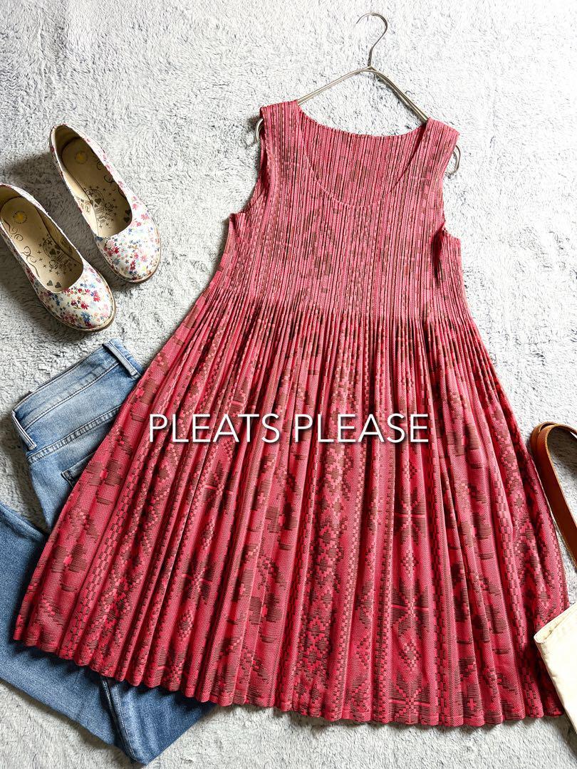 【PLEATS PLEASE 】プリーツプリーズ 大人かわいいきれい色 ゆったりオーバーサイズ 花柄メッシュプリーツ 総柄ノースリーブワンピース拍卖