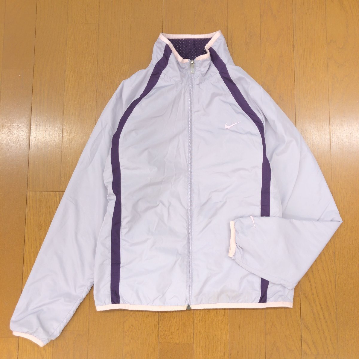 NIKE ナイキ ロゴ刺繍 ウインドブレーカー ジャケット S ラベンダー系 ジャージ 羽織り トレーニング スポーツ レディース 女性用拍卖