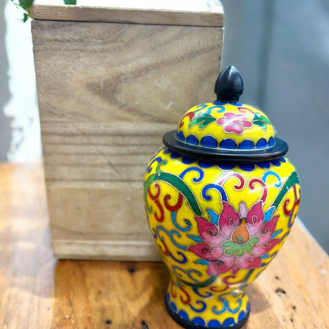 【FU10】某有名資産家買取品 エナメル彩 壺 七宝 景秦藍銅器 磁器 収蔵 宣徳年製 龍騰天下 共箱 希少 中国美術 骨董品 アンティーク拍卖