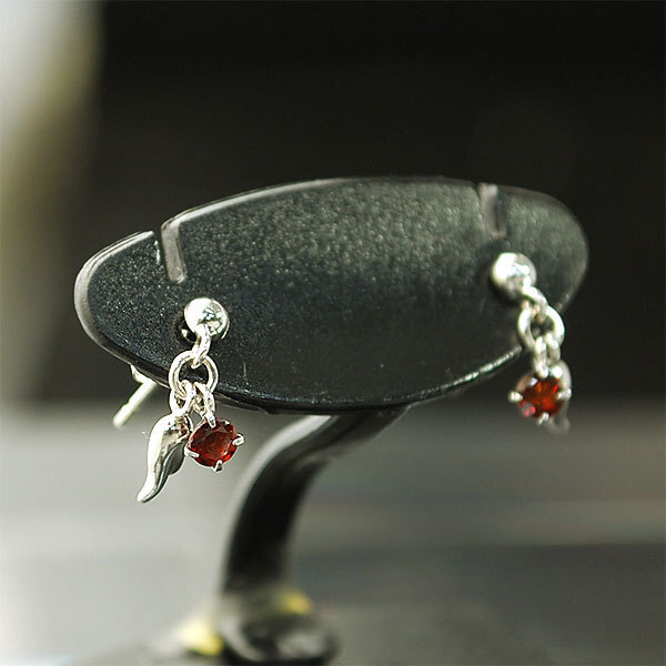 送料無料 本物 ゴールドデザインピアス K14WG ホワイトゴールド 羽デザイン ガーネット プチピアス レディース おしゃれ拍卖