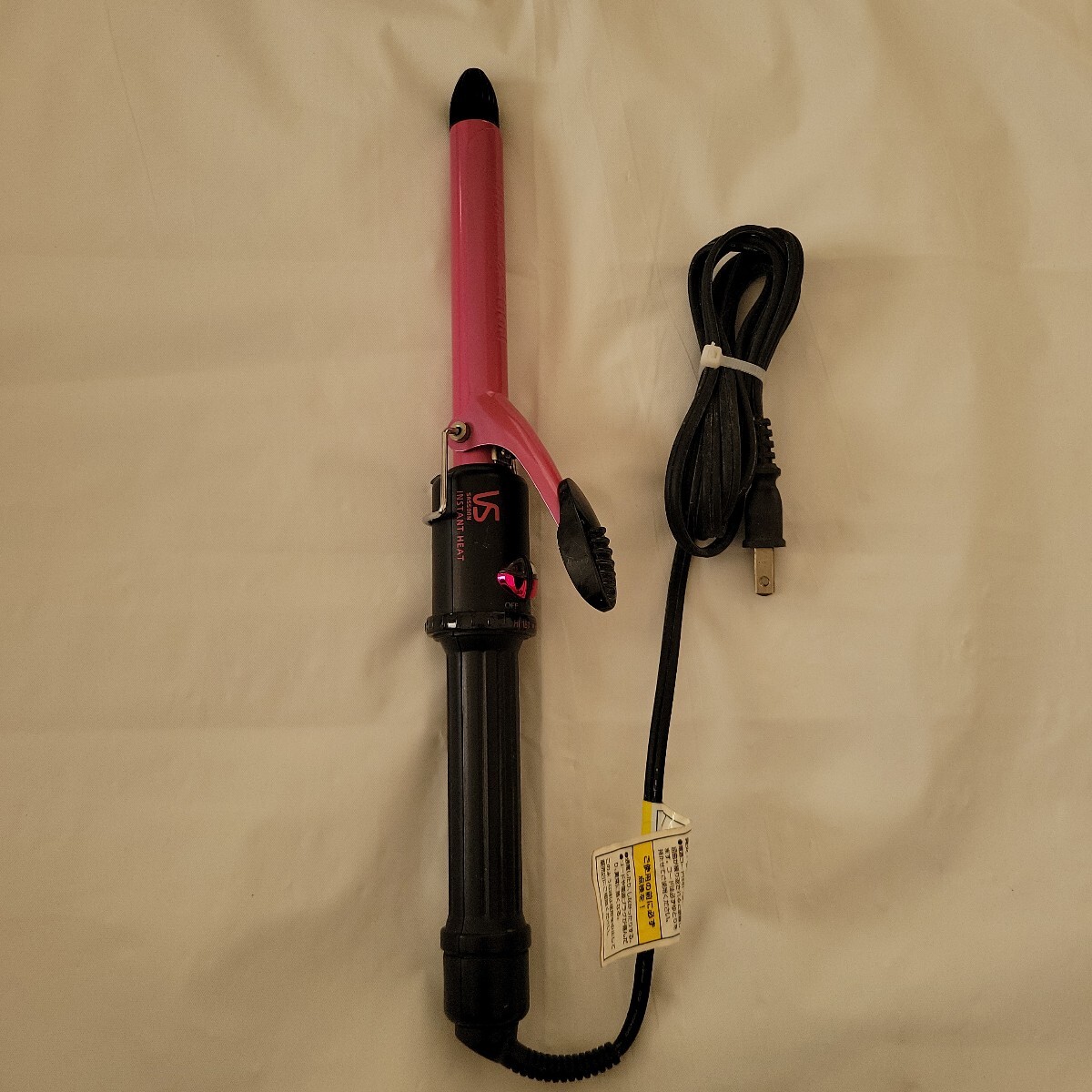 VS ヴィダルサスーン カールアイロン ピンク カール INSTANT HEAT 180℃ 稼動品拍卖