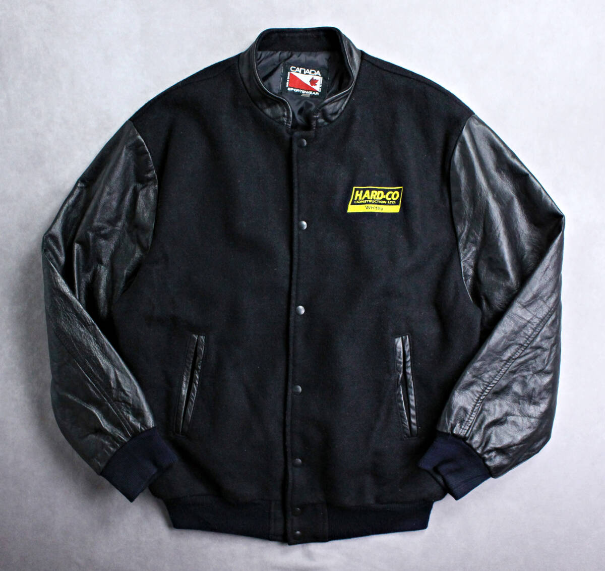 【CANADA SPORTSWEAR】カナダ製 袖革スタジャン 防寒中綿入り 企業ロゴ ブラック ウールブルゾン アワードジャケット HARD-CO拍卖