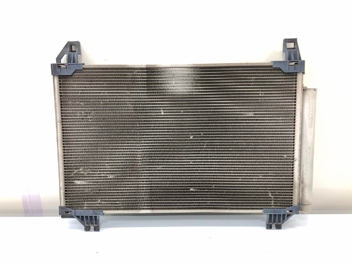 トヨタ ポルテ NSP141 純正 コンデンサー 88460-52130(R5-88m)拍卖