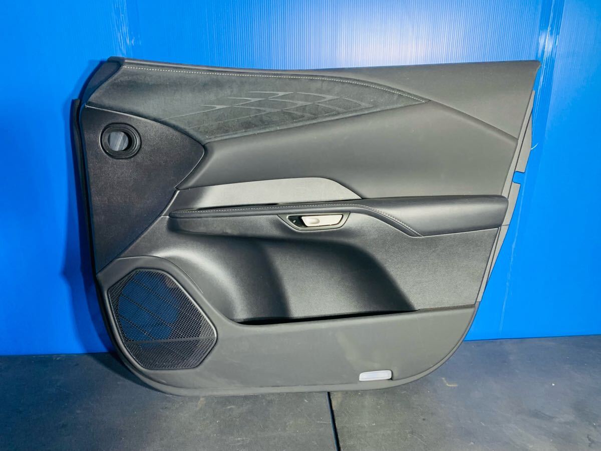 (43176) レクサス RX500H TALH17 右フロントドアートリム 55813-X1M00 送料2980円(北海道/沖縄県はお問い合わせ下さい)拍卖