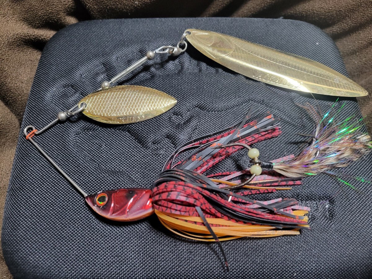 ★JACKALL★MEGALO DOOON 1.5oz ジャッカル メガロドーン オレタチファイヤー 美中古品 スピナーベイト型ビッグベイト 秦 拓馬拍卖