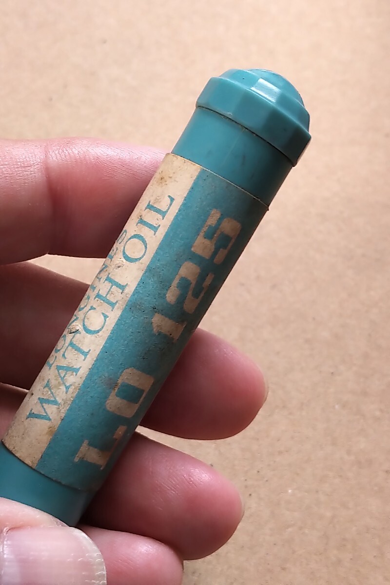 ロンジン LONGINES 時計油 WATCH OIL LO125 オリジナルオイル デッドストック あなたのオールドロンジンコレクションに加えてください CMW拍卖